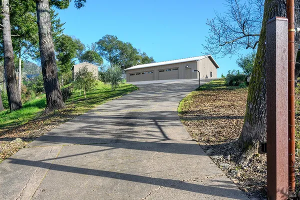 $2,075,000 | 1750 Crystal Springs Court, Santa Rosa, CA 95404