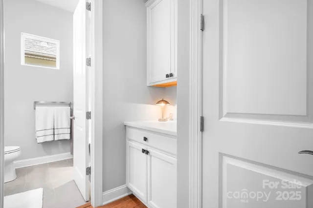 $577,500 | 115 Chimney Rock Court, Denver, NC 28037