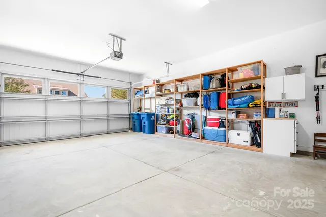 $577,500 | 115 Chimney Rock Court, Denver, NC 28037