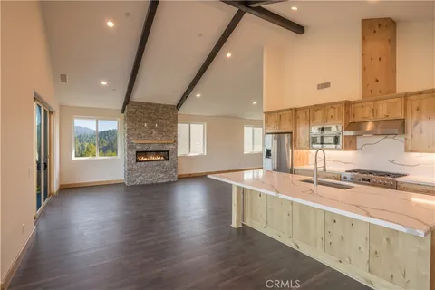 $1,175,000 | 851 Madera Lane, Lake Arrowhead, CA 92352