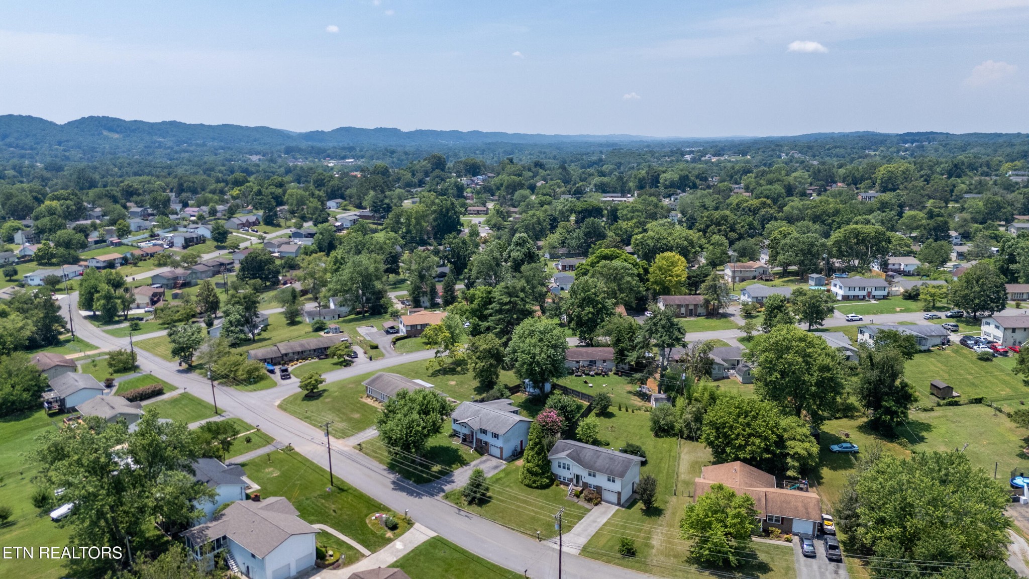 7725 Cranley Road Powell, TN 37849 - Photo 36 of 43 an aerial view of residential house with outdoor space