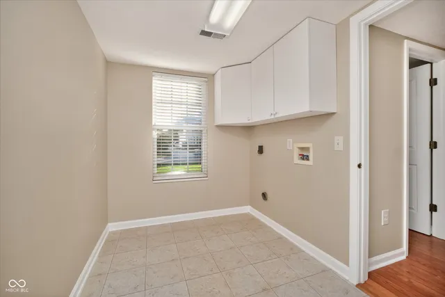 $395,000 | 11502 Hearthstone Drive, Fishers, IN 46037