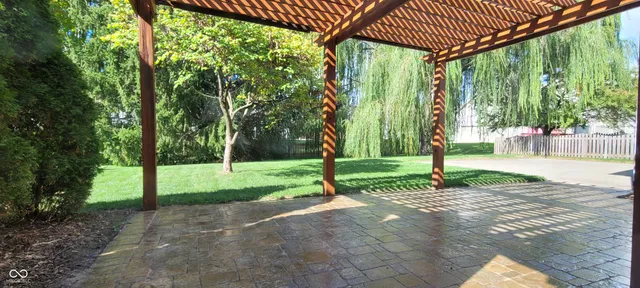 $395,000 | 11502 Hearthstone Drive, Fishers, IN 46037