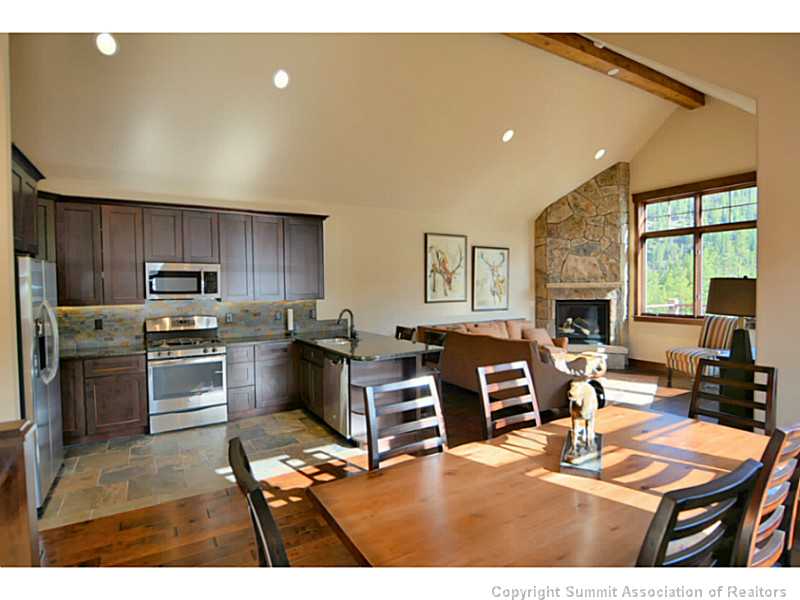 853 Independence Road, Unit 5B Keystone, CO 80435 - Photo 12 of 25 Dining Room.