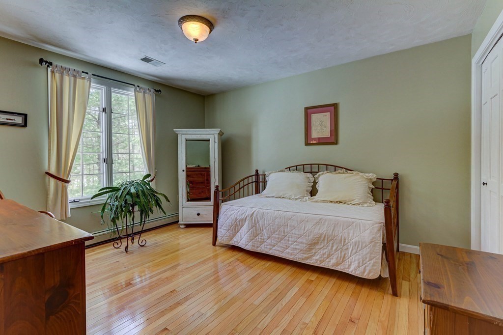 166 R Holliston Street Medway, MA 02053 - Photo 27 of 41 Gallery Image 27