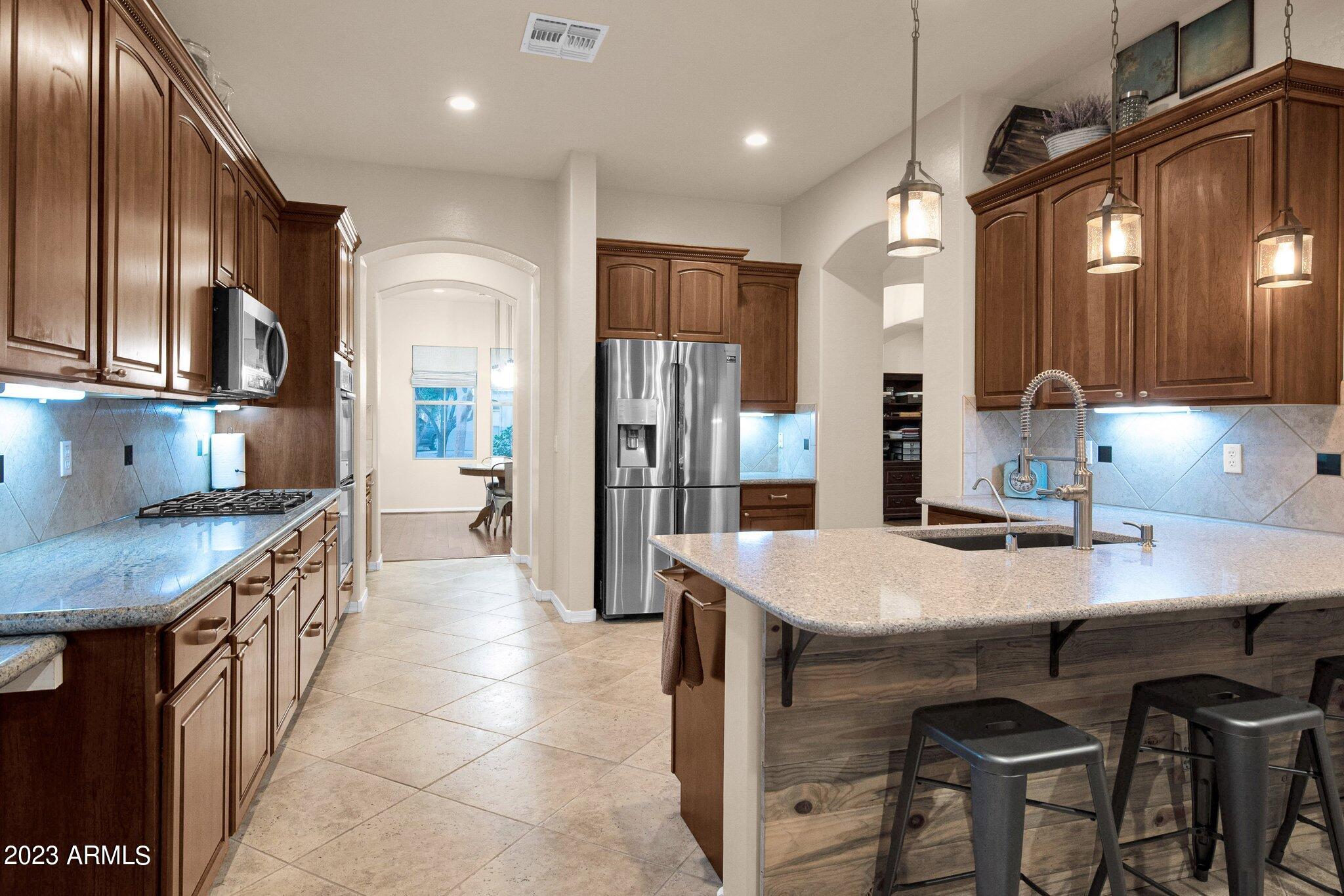 6260 South Rochester Drive Gilbert, AZ 85298 - Photo 8 of 41 21-web-or-mls-_DSC5719