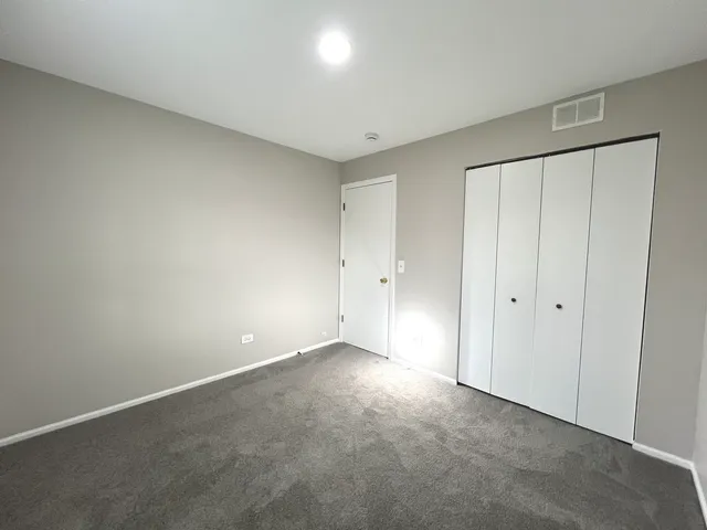 $1,850 | 652 Mallard Court, Unit C1, Bartlett, IL 60103