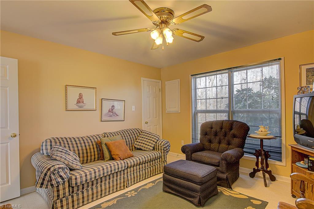 811 Pinewood Road Reidsville, NC 27320 - Photo 19 of 23