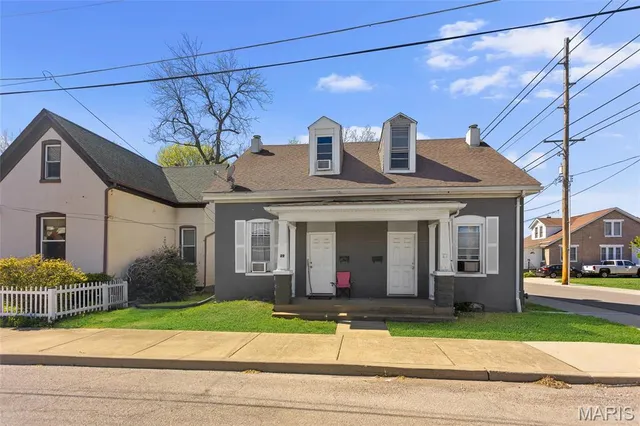 $175,000 | 29 North 14th Street, Belleville, IL 62220