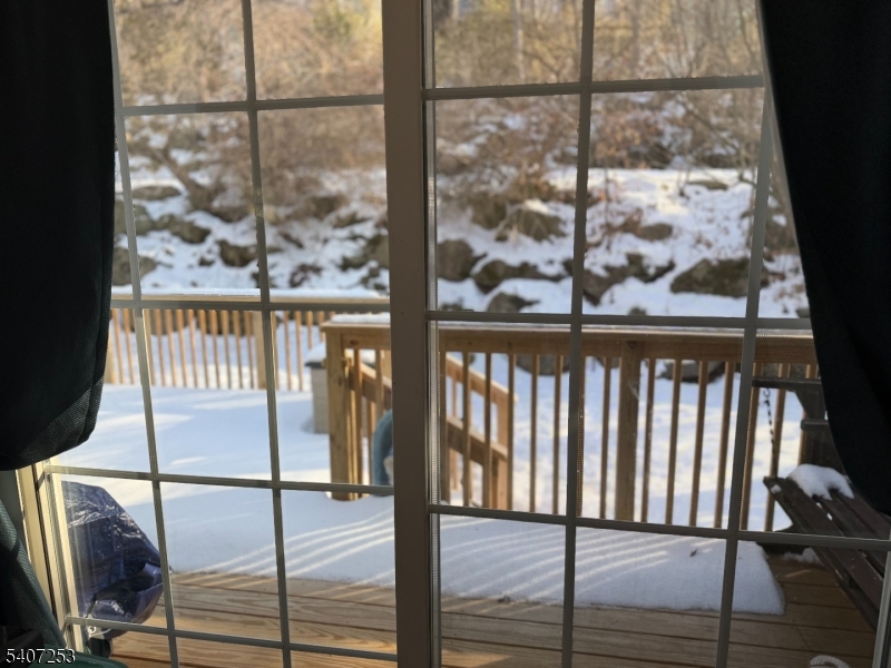 15 Rhea Run, Unit 15 Newton, NJ 07860 - Photo 11 of 19 a view of a balcony