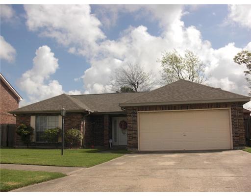 2549 Ridgecrest Road Marrero, LA 70072 - Photo 1 of 12 Gallery Image 1