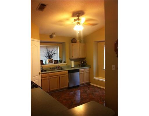 2549 Ridgecrest Road Marrero, LA 70072 - Photo 3 of 12 Gallery Image 3