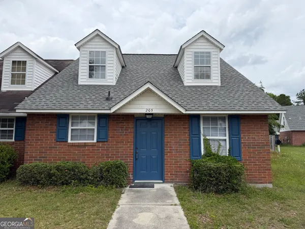 $1,450 | 205 St Charles Place, St. Marys, GA 31558