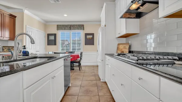 $670,000 | 1467 Chestnut Hill Drive, Manteca, CA 95336