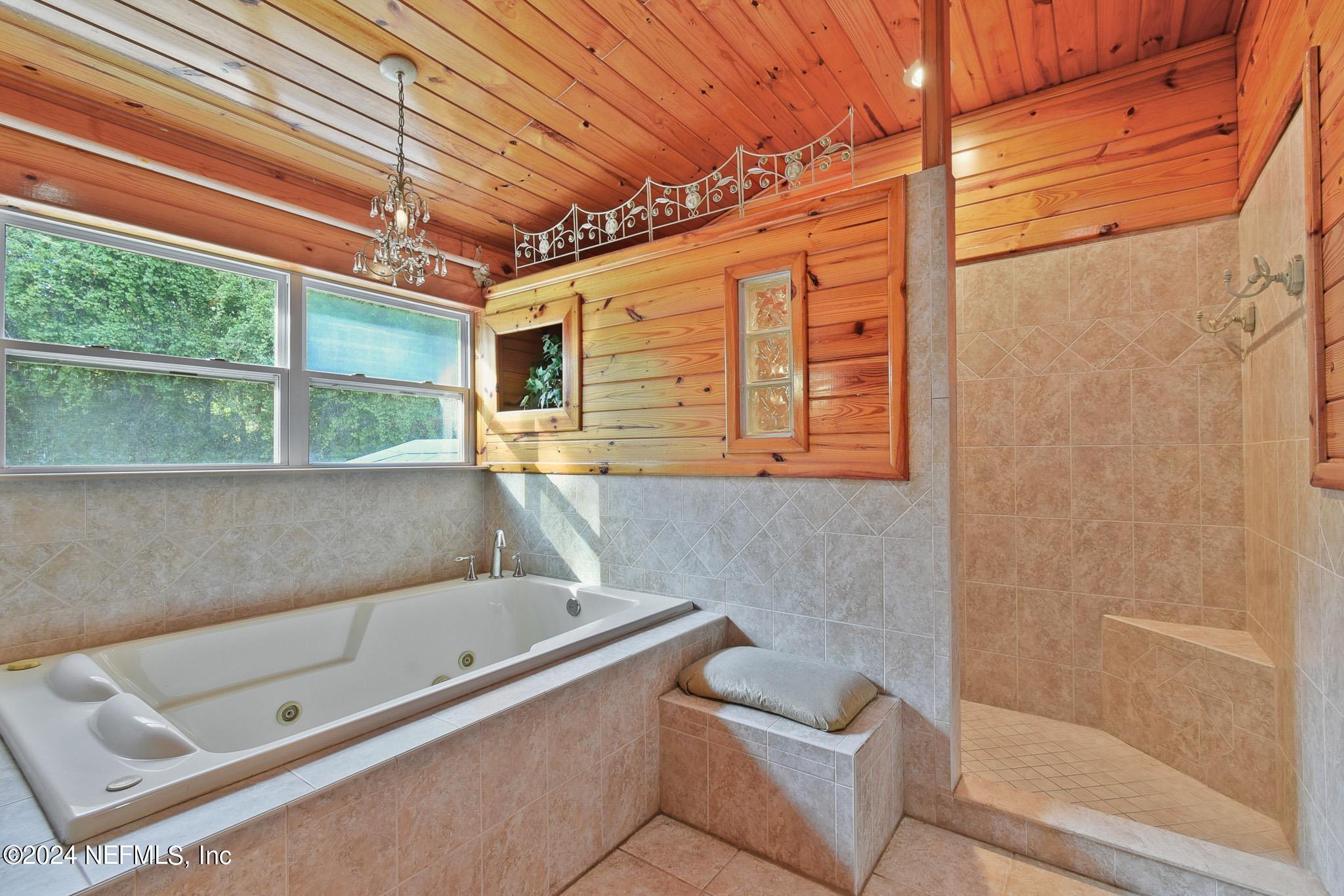 127 Kent Estate Road Elkton, FL 32033 - Photo 33 of 69 Primary Bathroom