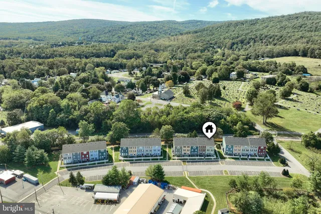 $264,200 | 130 North Altamont Avenue, Thurmont, MD 21788