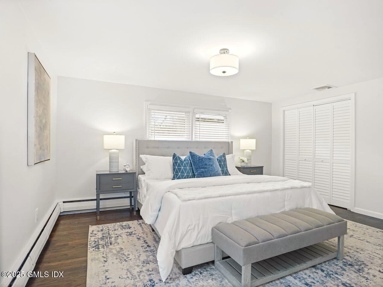 48 Meyer Place Riverside, CT 06878 - Photo 20 of 46 Primary Suite