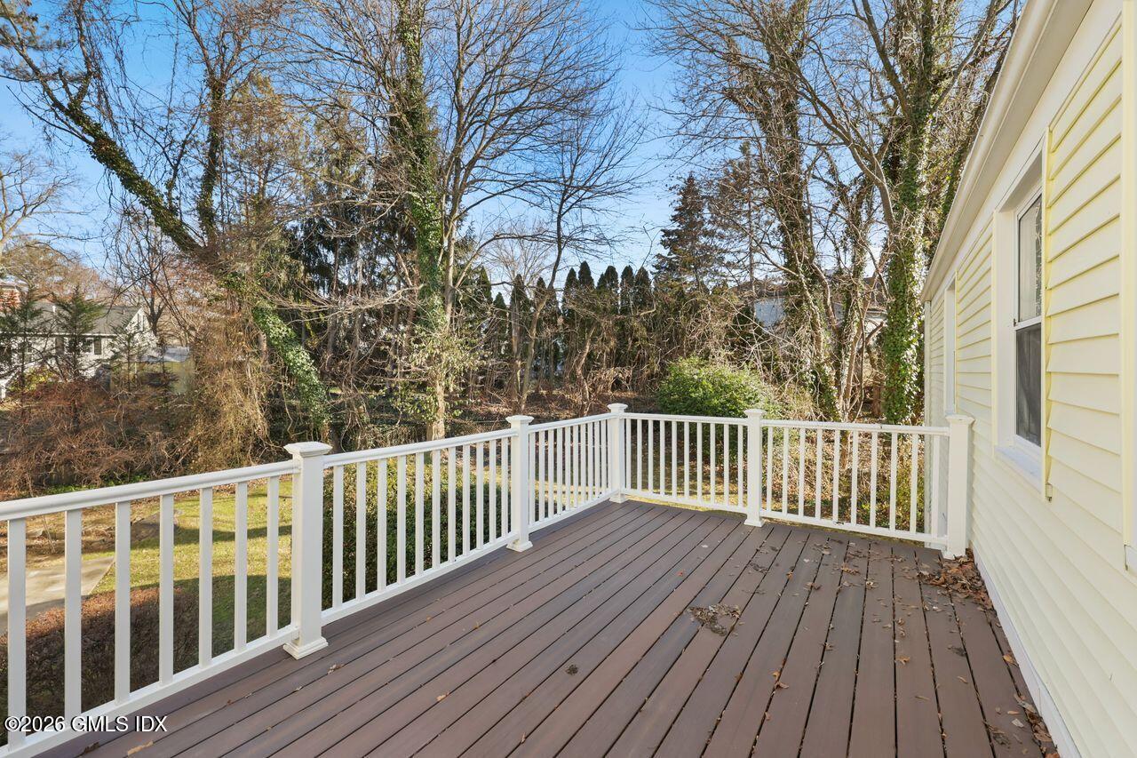 48 Meyer Place Riverside, CT 06878 - Photo 27 of 46 Deck