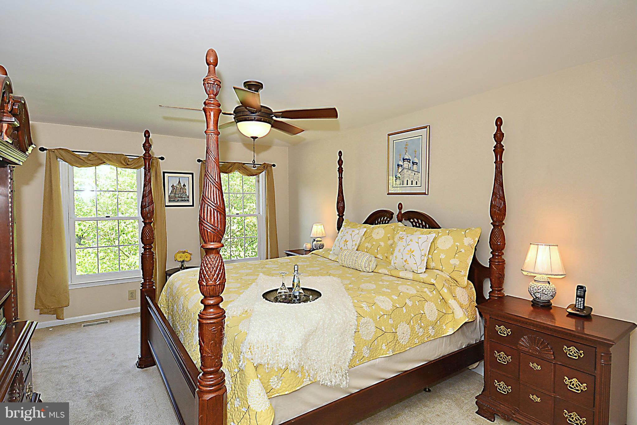 20613 Bell Bluff Road Gaithersburg, MD 20882 - Photo 21 of 30 Master bedroom