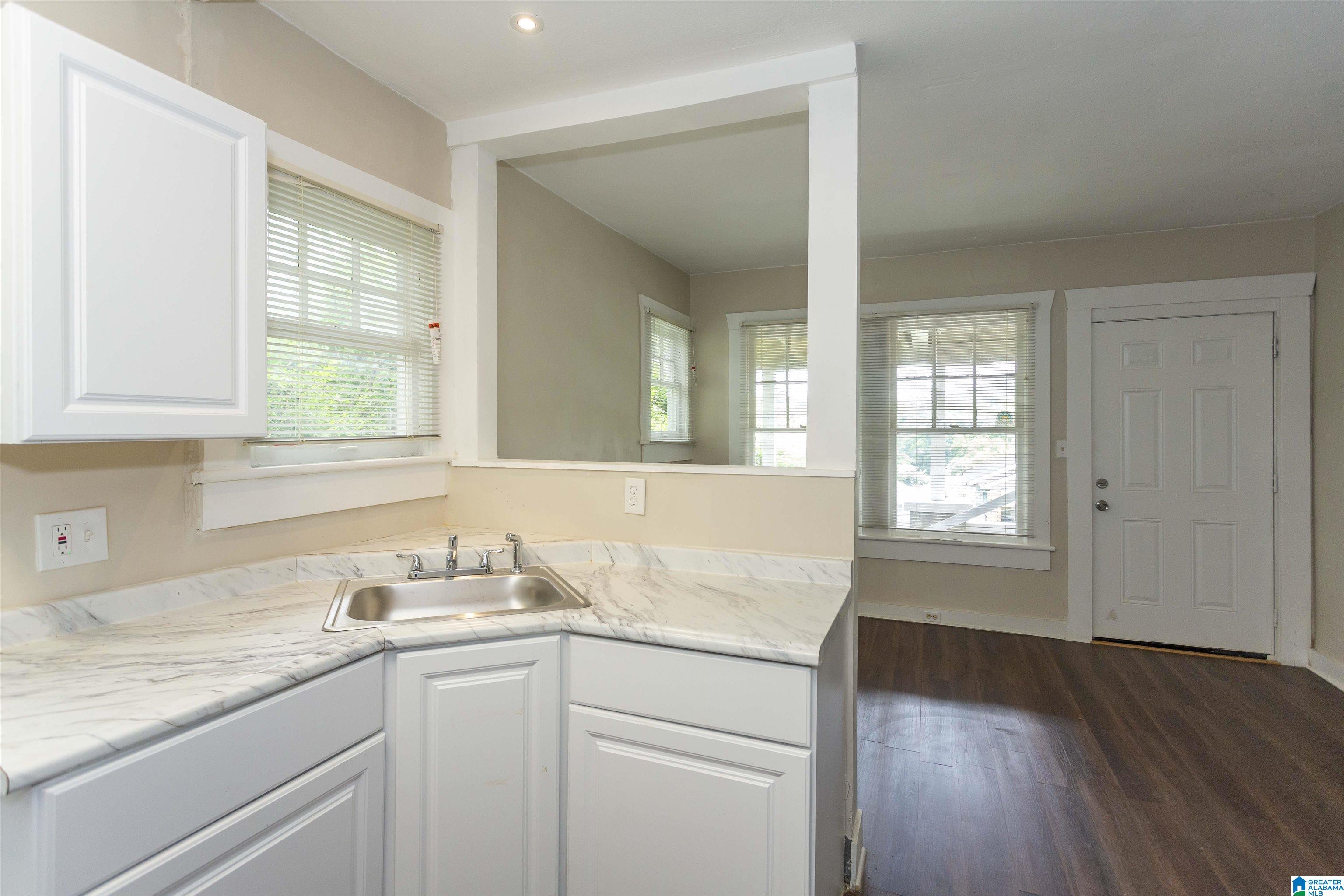 8146 Rugby Avenue Birmingham, AL 35206 - Photo 12 of 28