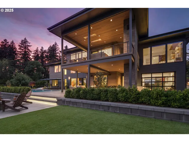 $5,850,000 | 11011 Southeast Evergreen Highway, Vancouver, WA 98664