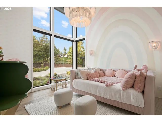 $5,850,000 | 11011 Southeast Evergreen Highway, Vancouver, WA 98664