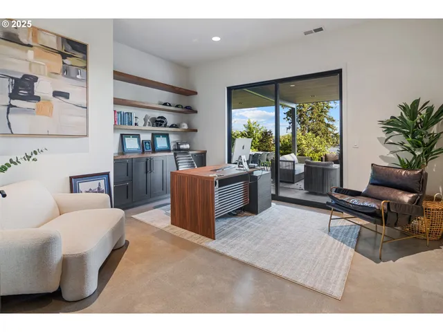 $5,850,000 | 11011 Southeast Evergreen Highway, Vancouver, WA 98664