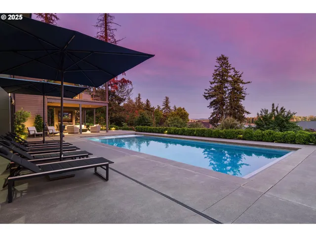 $5,850,000 | 11011 Southeast Evergreen Highway, Vancouver, WA 98664