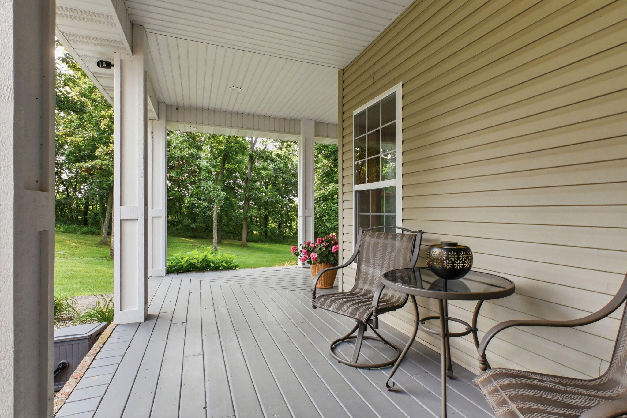 4241 South 90th Road Bolivar, MO 65613 - Photo 4 of 86 4 - porch