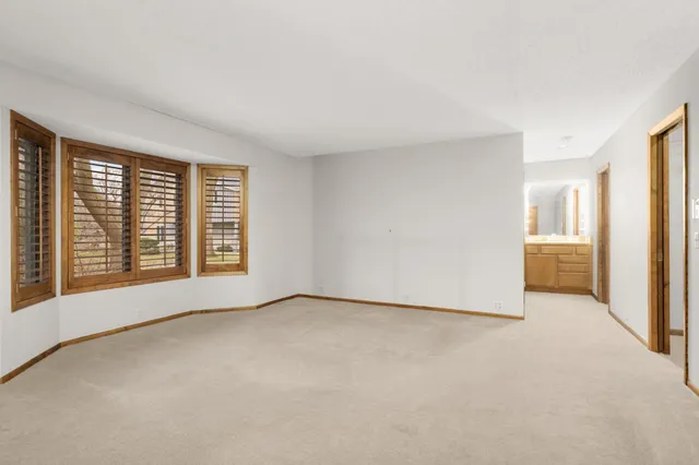 $650,000 | 1166 Kingsley Court South, Mendota Heights, MN 55118