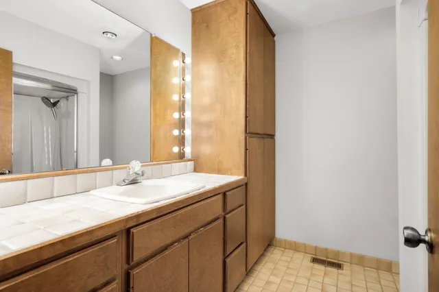 $650,000 | 1166 Kingsley Court South, Mendota Heights, MN 55118