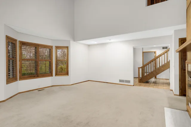 $650,000 | 1166 Kingsley Court South, Mendota Heights, MN 55118