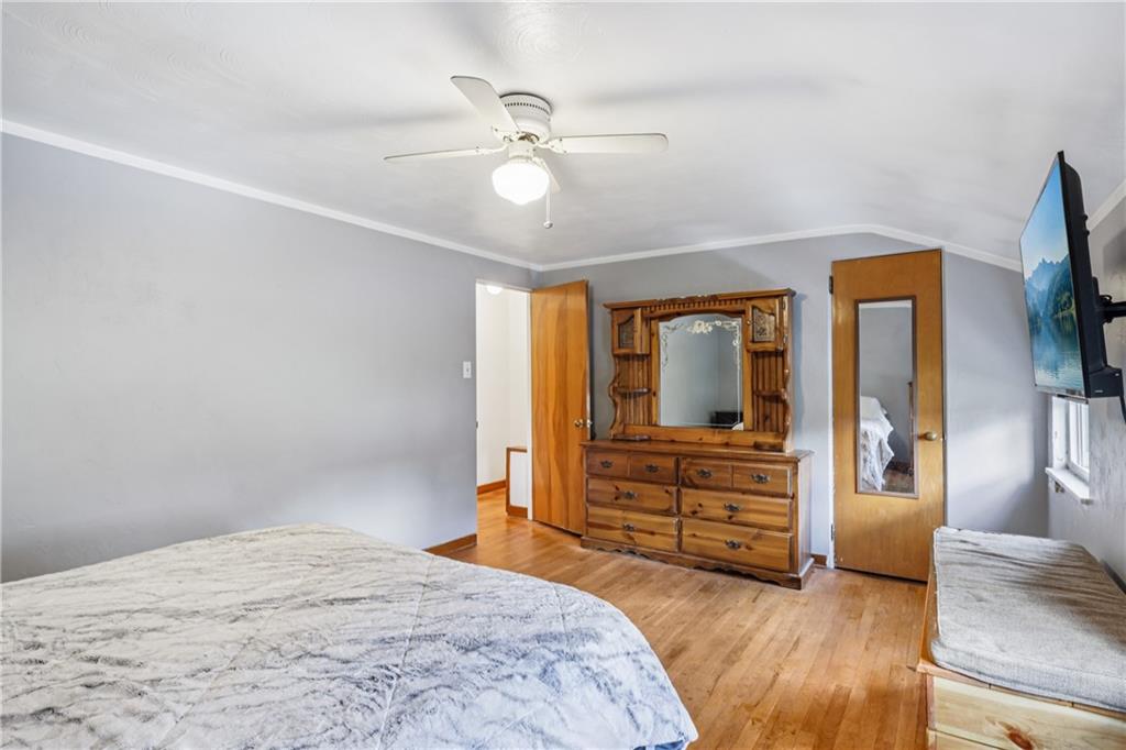 2130 Parklyn Street Pittsburgh, PA 15234 - Photo 12 of 20