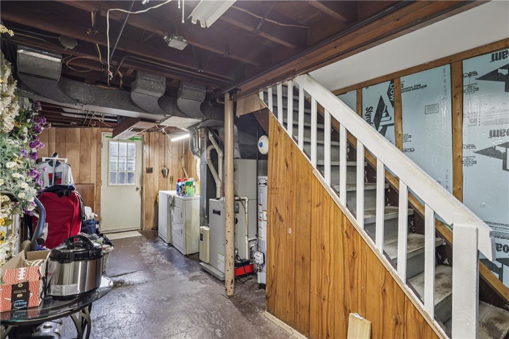 2130 Parklyn Street Pittsburgh, PA 15234 - Photo 15 of 20