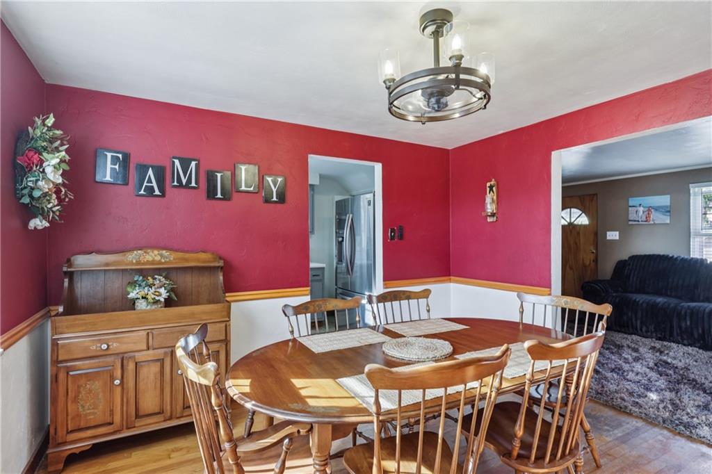 2130 Parklyn Street Pittsburgh, PA 15234 - Photo 6 of 20