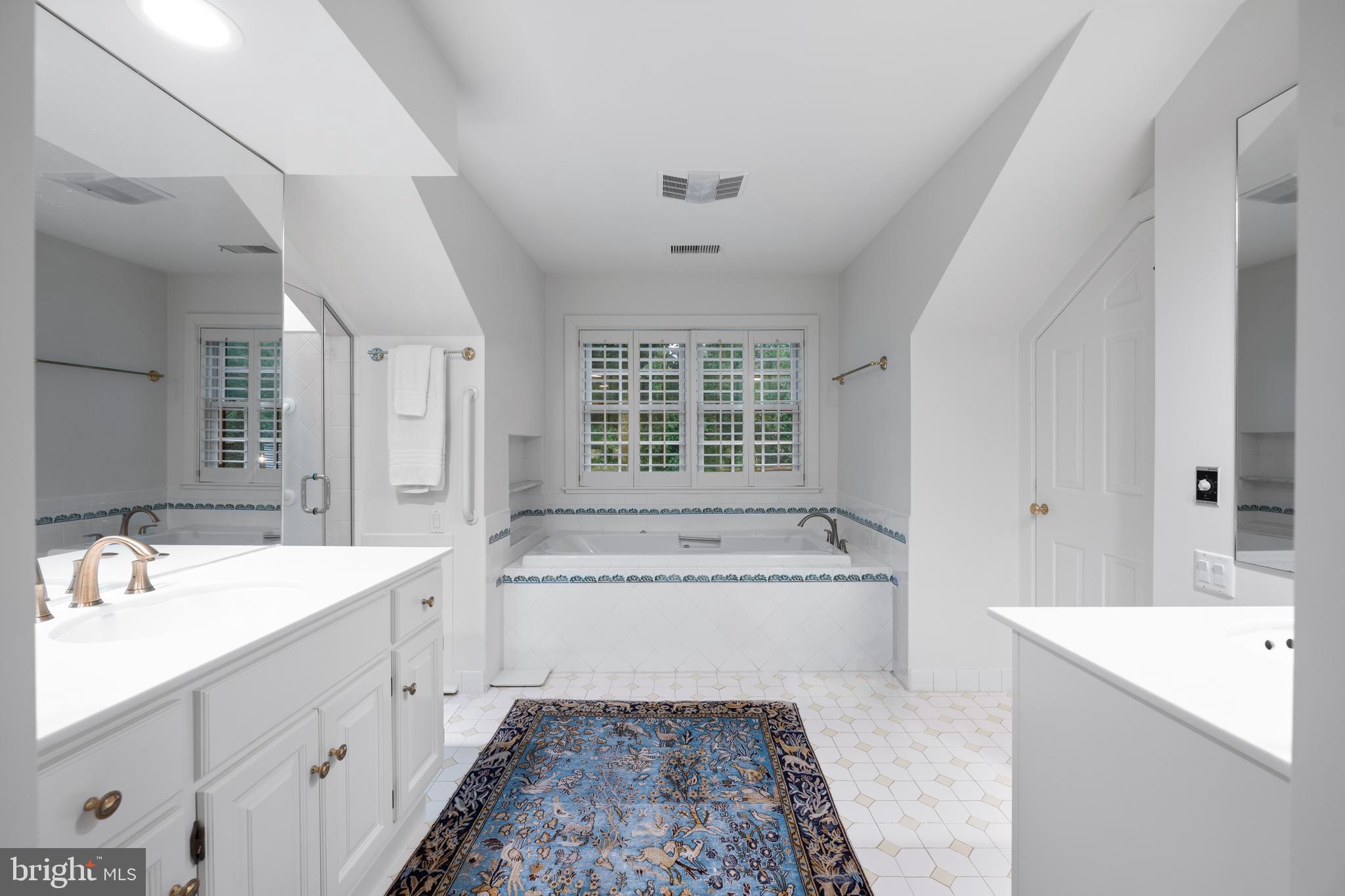 418-420 Dutton Mill Road Malvern, PA 19355 - Photo 39 of 79 Primary Suite