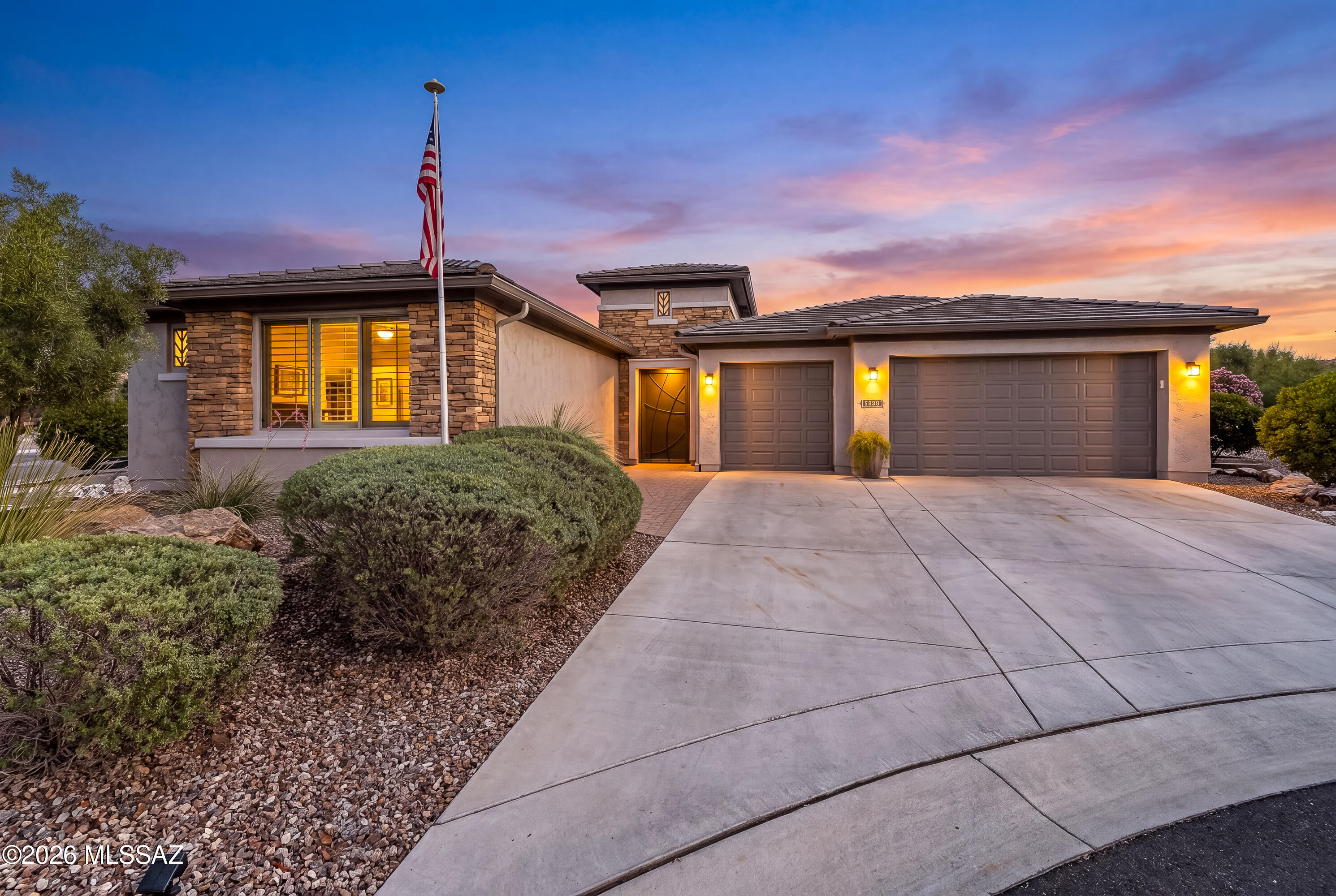 Luxury Living from Sunrise to Sunset