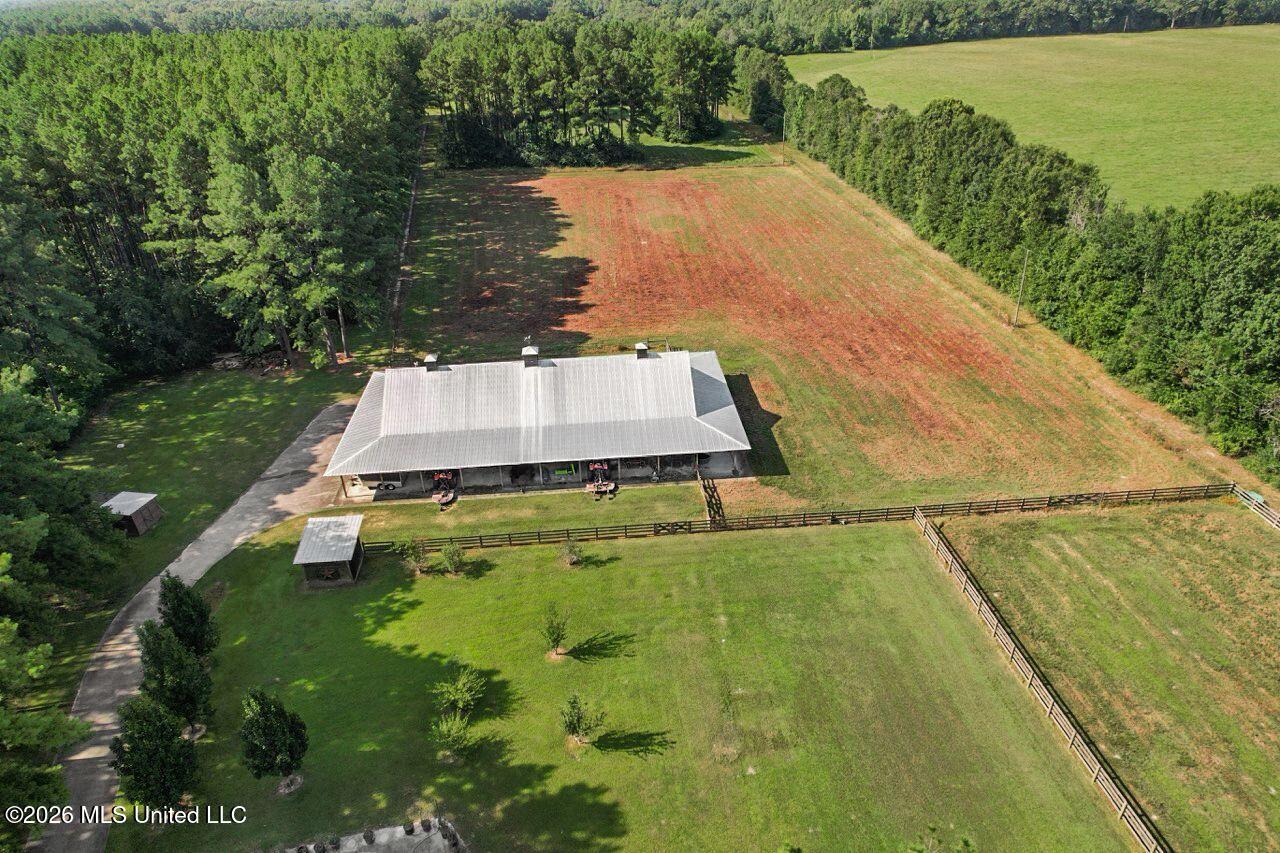 1163 John Amacker Road Poplarville, MS 39470 - Photo 12 of 44 13