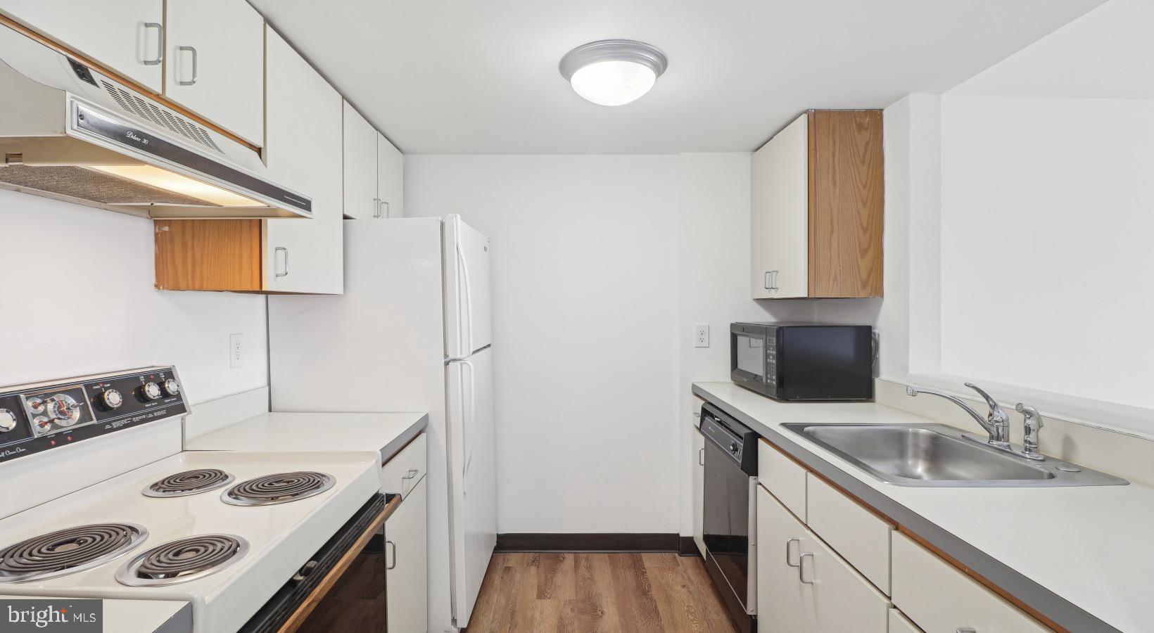 450 North 18th Street, Unit 1B1539 Philadelphia, PA 19130 - Photo 39 of 44