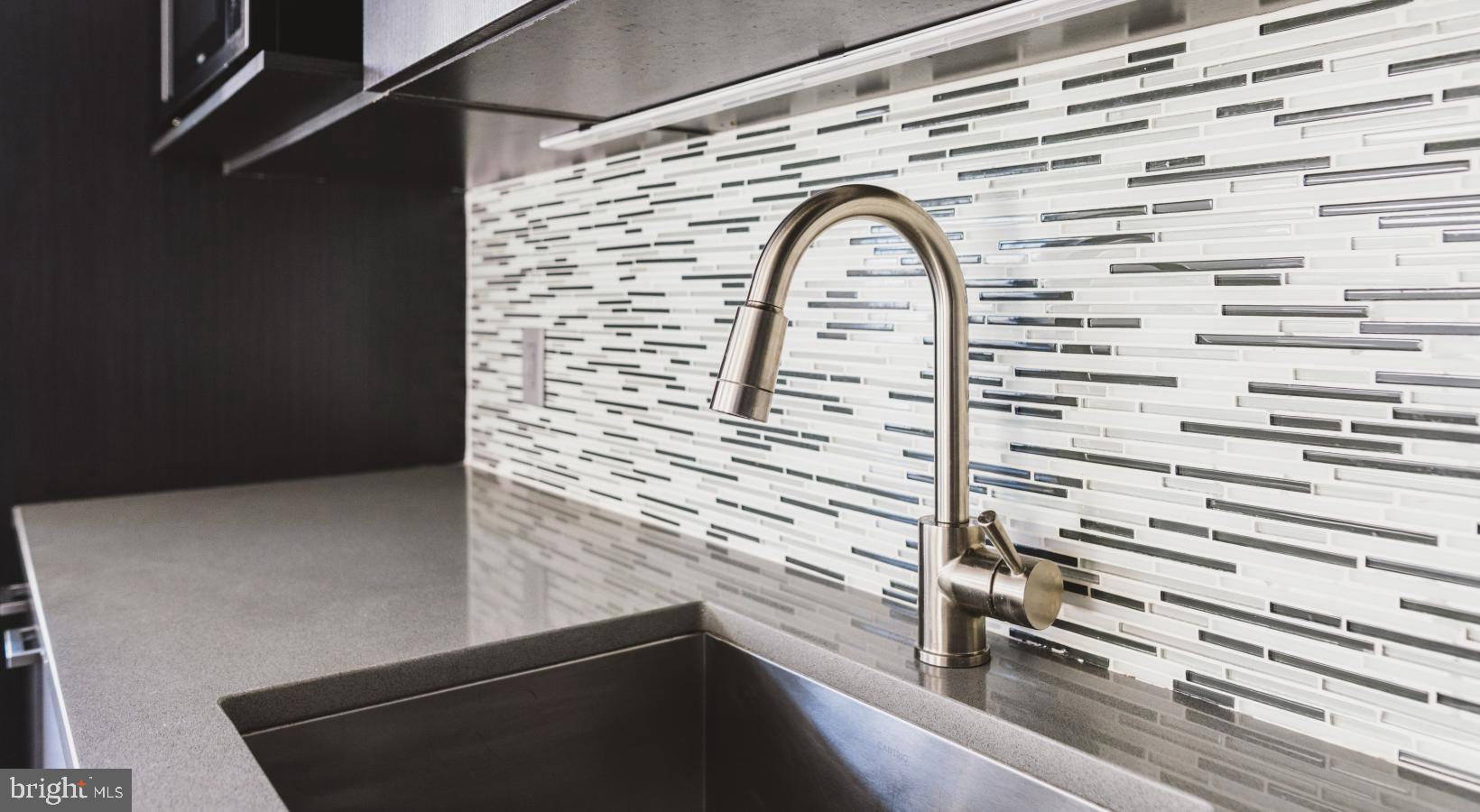 450 North 18th Street, Unit 1B1539 Philadelphia, PA 19130 - Photo 42 of 44