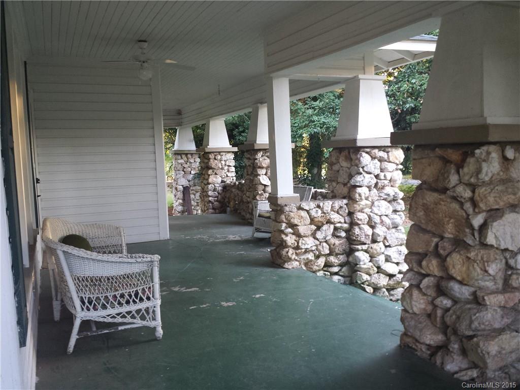 503 South Whiskey Road Candor, NC 27229 - Photo 5 of 14