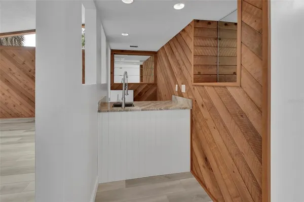 a view of walk in closet