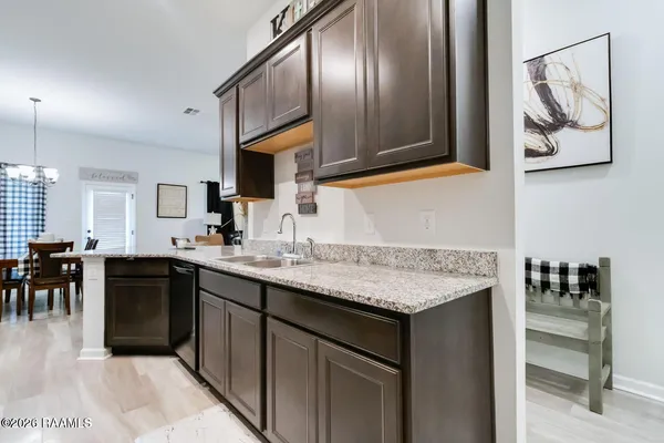 $1,800 | 104 Bayhill Court, Duson, LA 70529