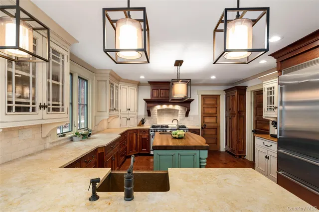 $1,325,000 | 1355 Journeys End Road, Croton-on-Hudson, NY 10520