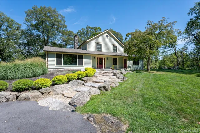 $1,325,000 | 1355 Journeys End Road, Croton-on-Hudson, NY 10520