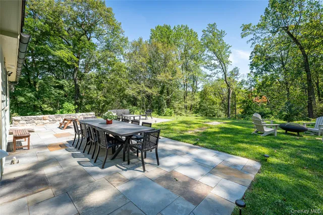 $1,325,000 | 1355 Journeys End Road, Croton-on-Hudson, NY 10520