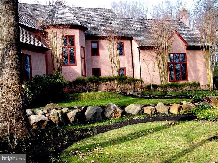 285 New Darlington Road Media, PA 19063 - Photo 1 of 25 Exterior Front