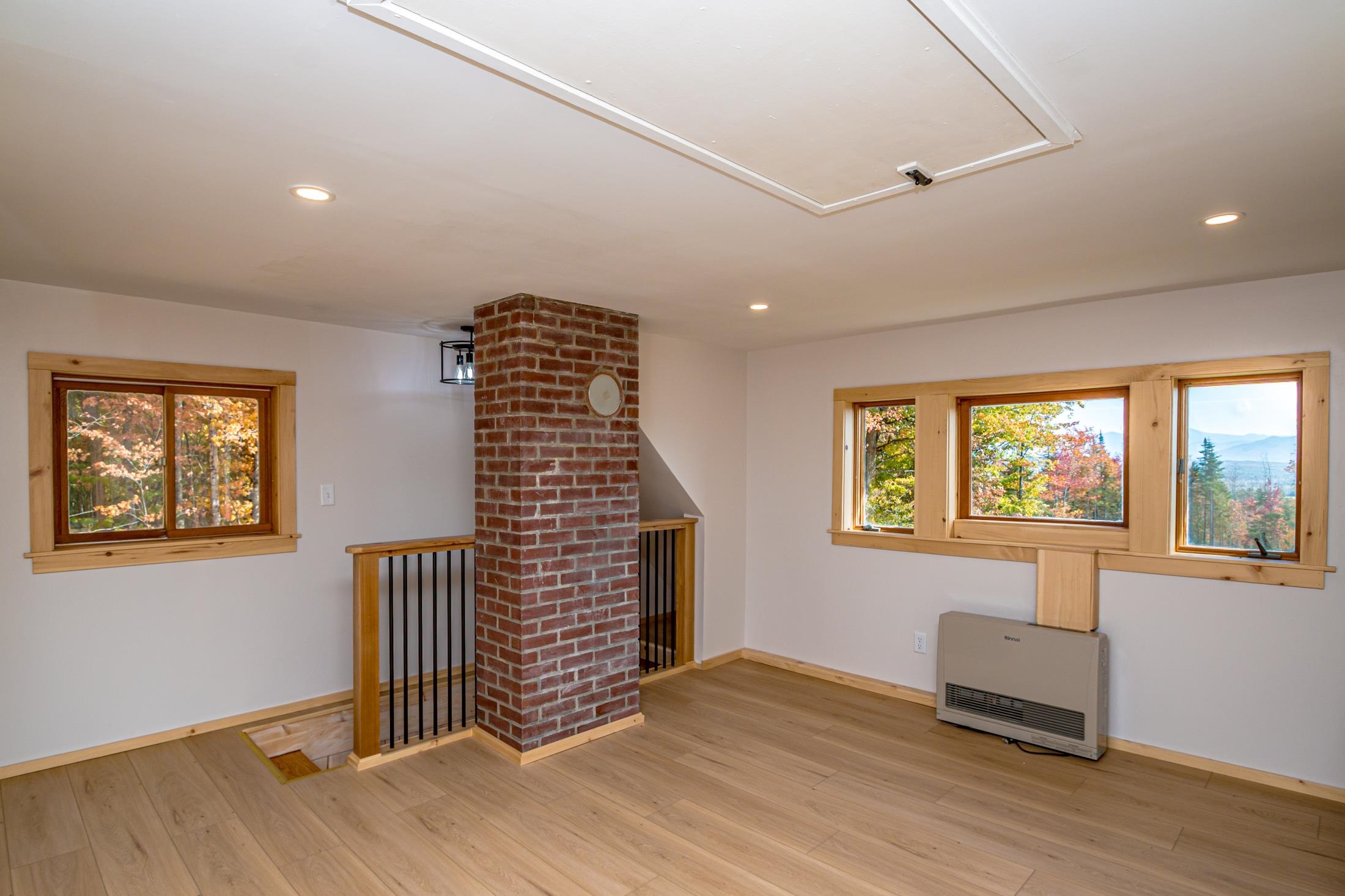 441 Baptist Hill Road Lunenburg, VT 05906 - Photo 17 of 38