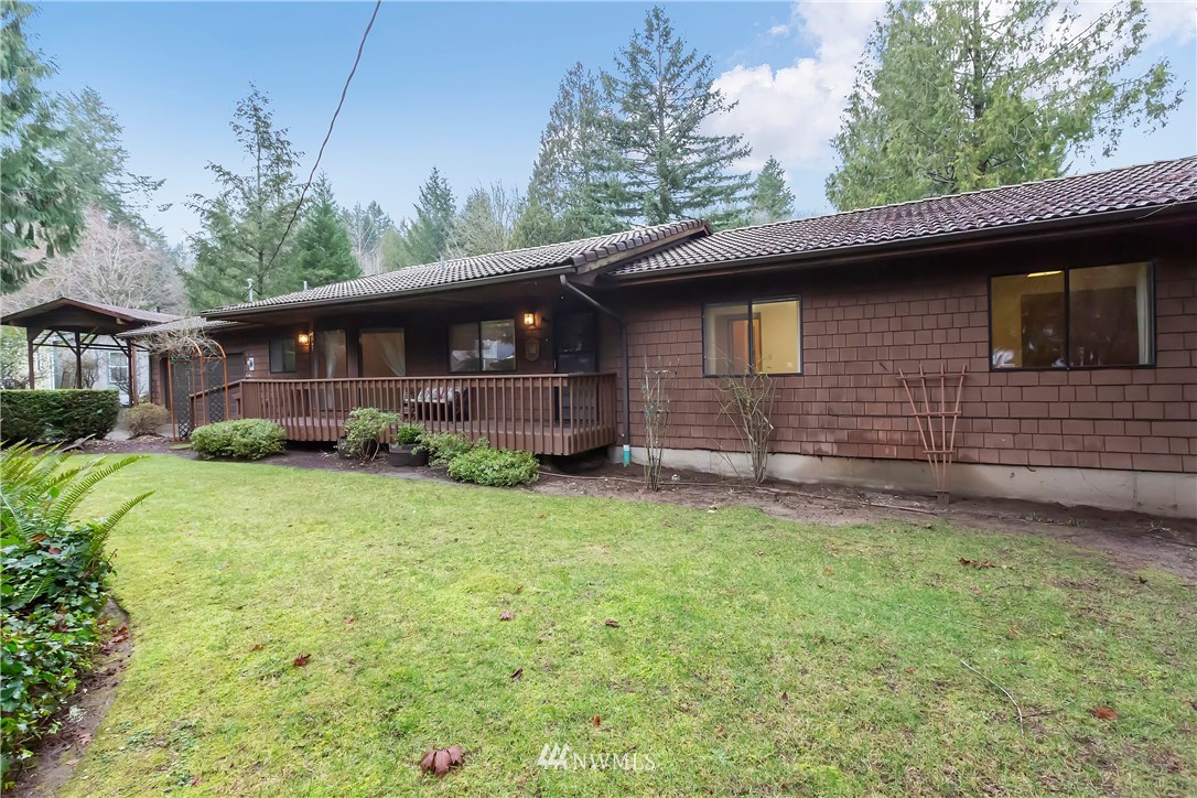 5160 David Road Northwest Bremerton, WA 98312 - Photo 2 of 34 Gallery Image 2