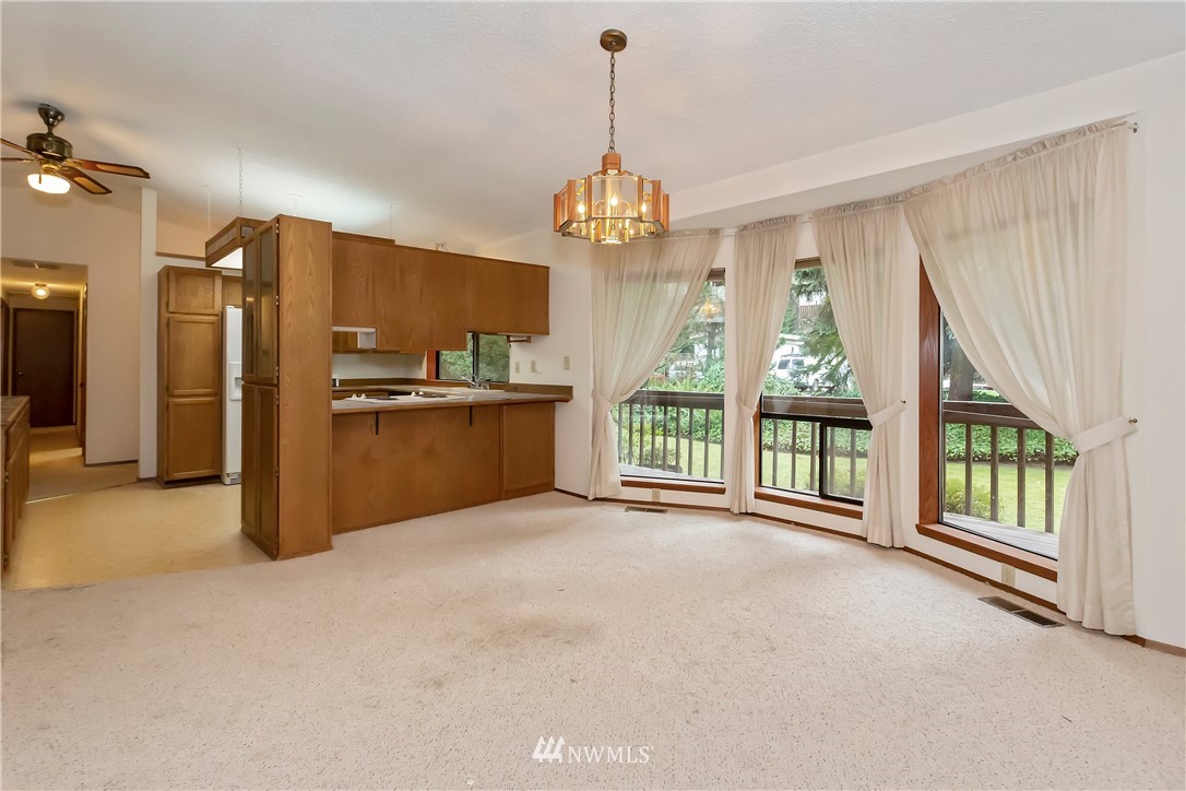 5160 David Road Northwest Bremerton, WA 98312 - Photo 11 of 34 Gallery Image 11